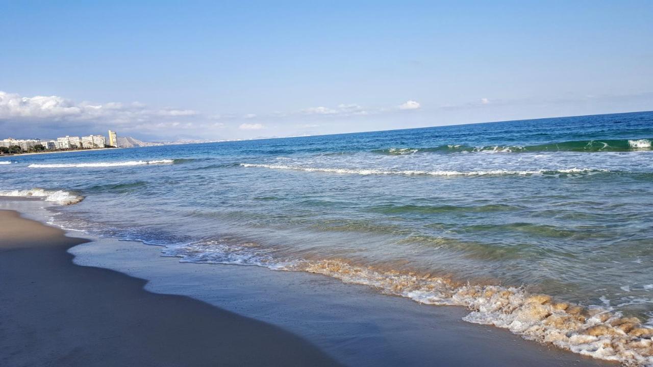 Apartamento A 50 Metros De La Playa Muchavista 坎佩略 外观 照片
