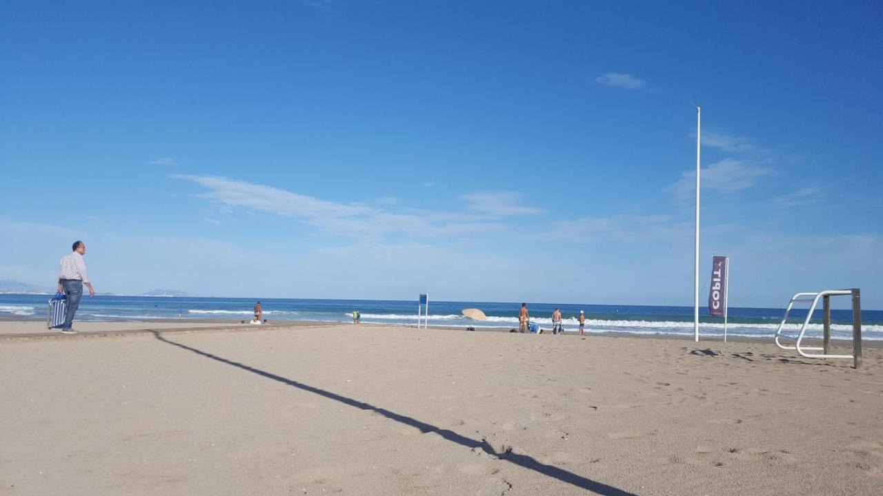 Apartamento A 50 Metros De La Playa Muchavista 坎佩略 外观 照片